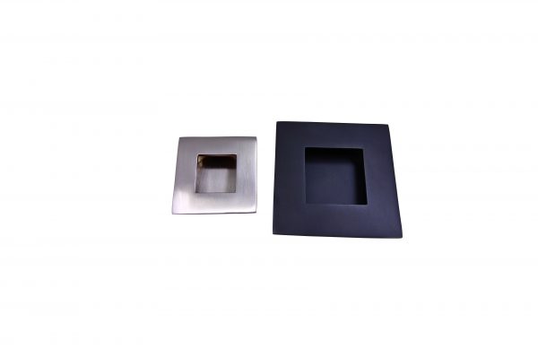 52024 - Flush Square Pulls