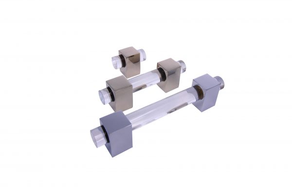 3045 - Lucite Pulls 3/4'' With Long Cubes