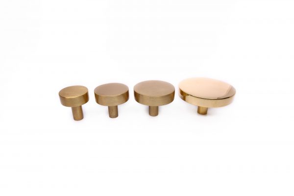 5103 - Round Knobs